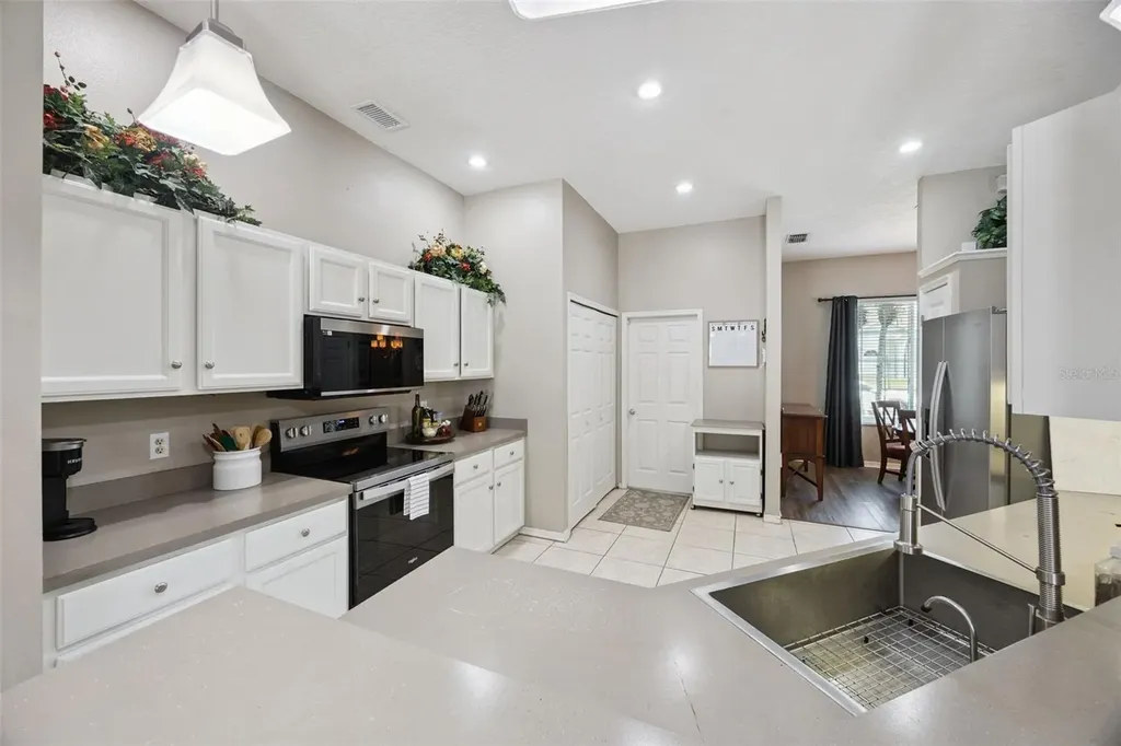 261 Mill Slough Road Oviedo FL 32766