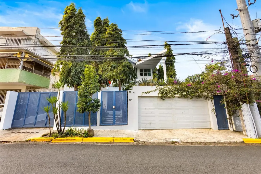 424 Del Valle Street Monteflores Dev San Juan PR 00915