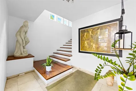 424 Del Valle Street Monteflores Dev San Juan PR 00915