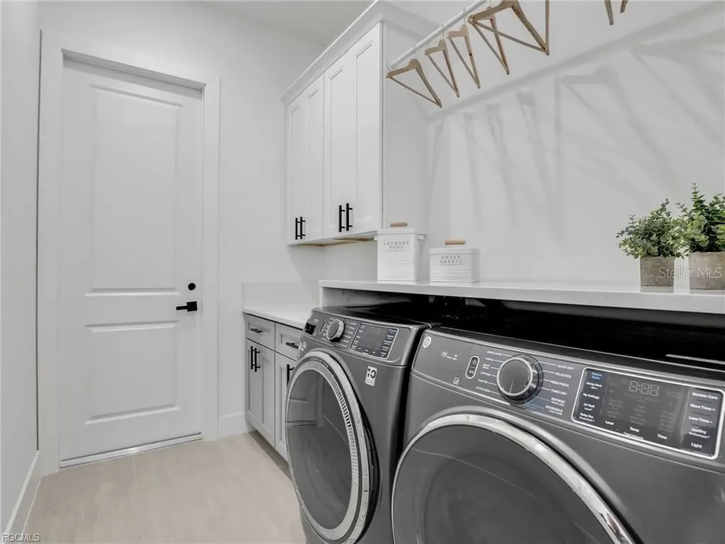 2227 NW 20th Terrace Cape Coral FL 33993