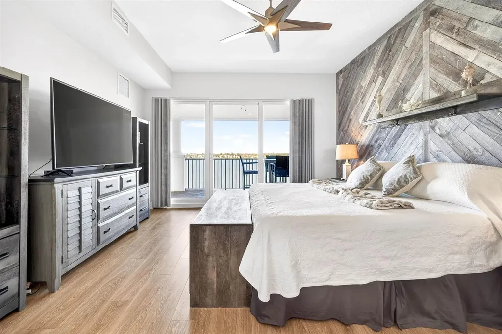 17717 Gulf Boulevard Redington Shores FL 33708