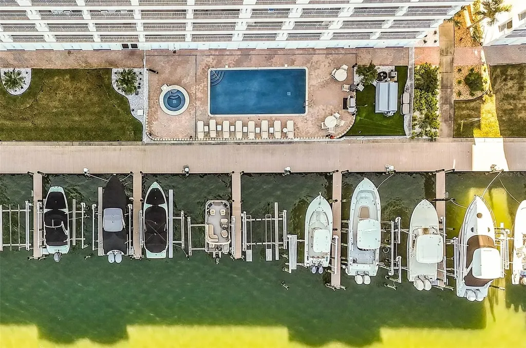 17717 Gulf Boulevard Redington Shores FL 33708