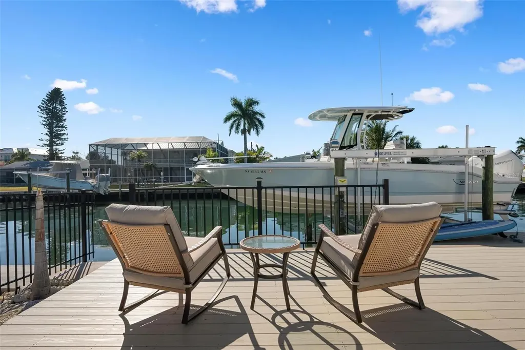 401 28th Street Holmes Beach FL 34217