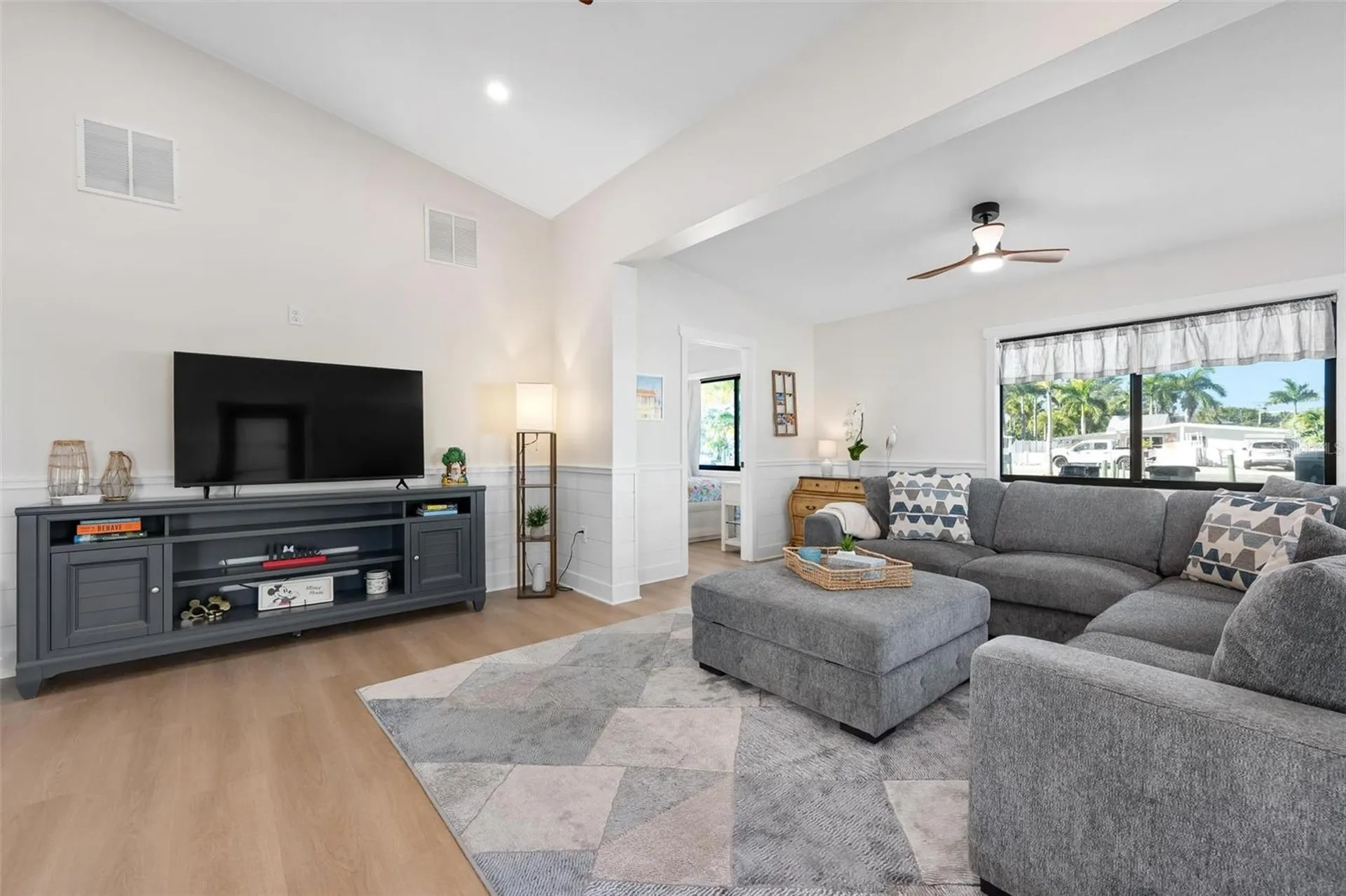 401 28th Street Holmes Beach FL 34217