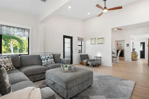 401 28th Street Holmes Beach FL 34217