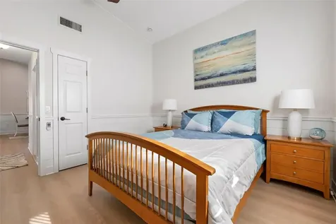 401 28th Street Holmes Beach FL 34217