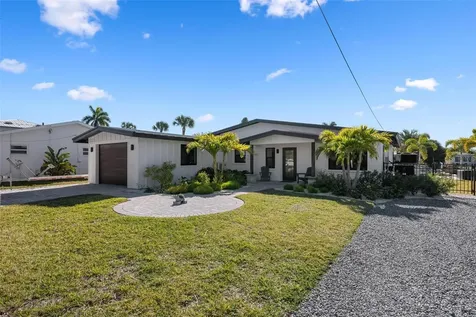 401 28th Street Holmes Beach FL 34217