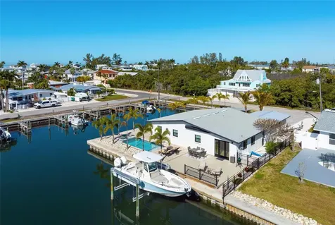 401 28th Street Holmes Beach FL 34217