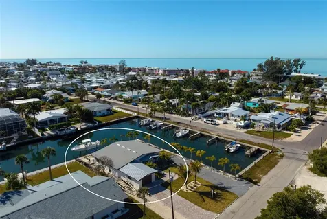 401 28th Street Holmes Beach FL 34217
