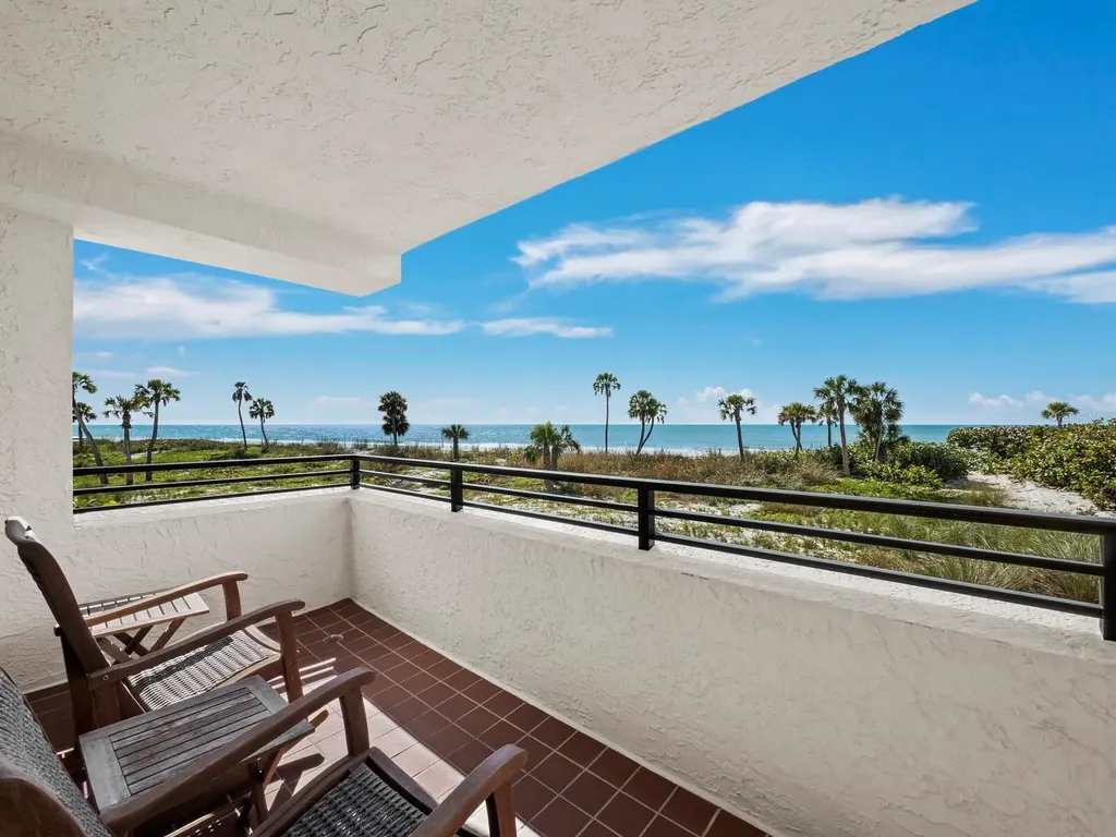 1485 Gulf Of Mexico Drive Longboat Key FL 34228