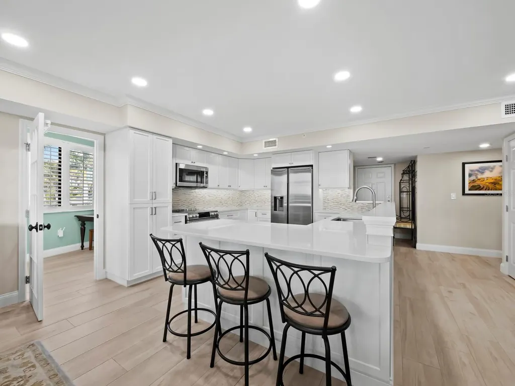 1485 Gulf Of Mexico Drive Longboat Key FL 34228