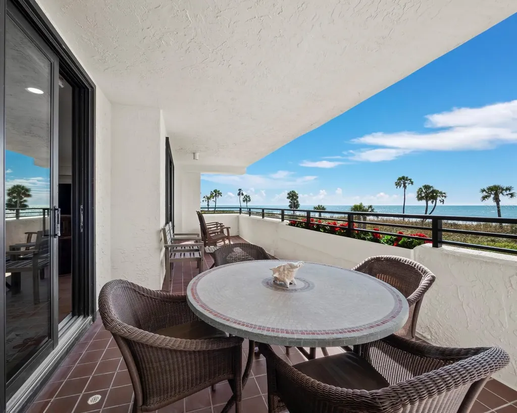 1485 Gulf Of Mexico Drive Longboat Key FL 34228