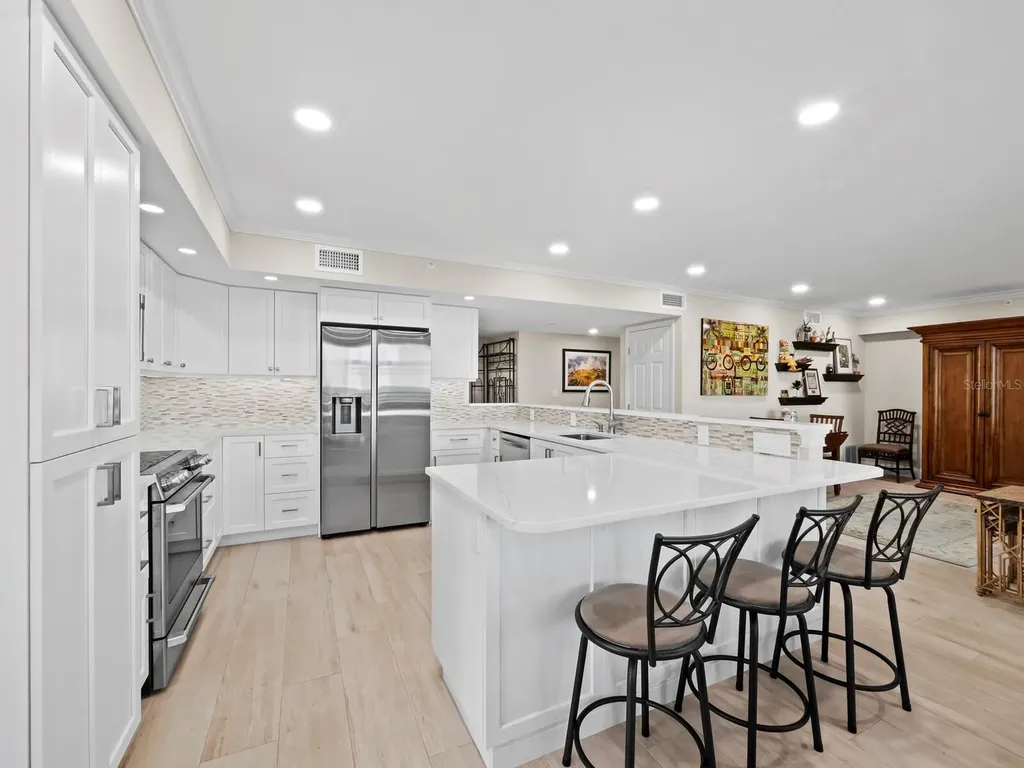 1485 Gulf Of Mexico Drive Longboat Key FL 34228