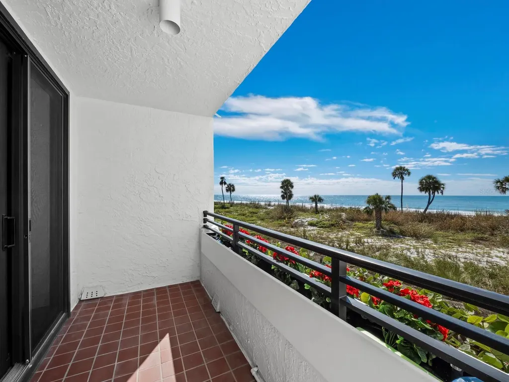 1485 Gulf Of Mexico Drive Longboat Key FL 34228