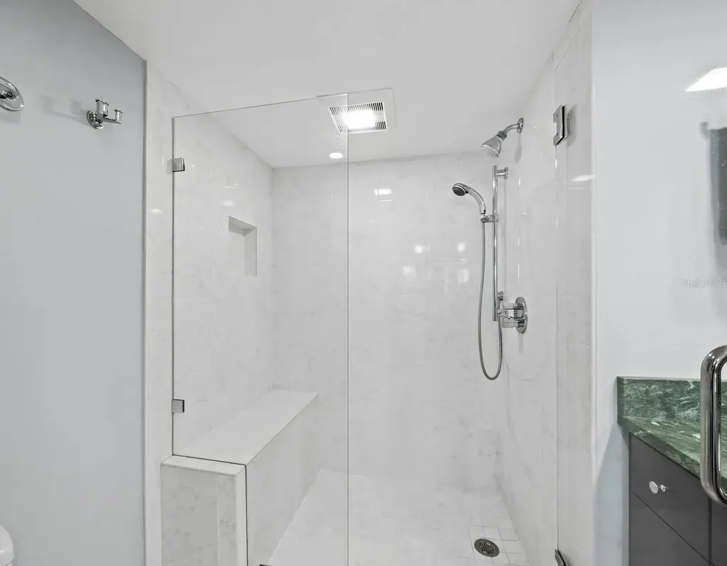 1485 Gulf Of Mexico Drive Longboat Key FL 34228