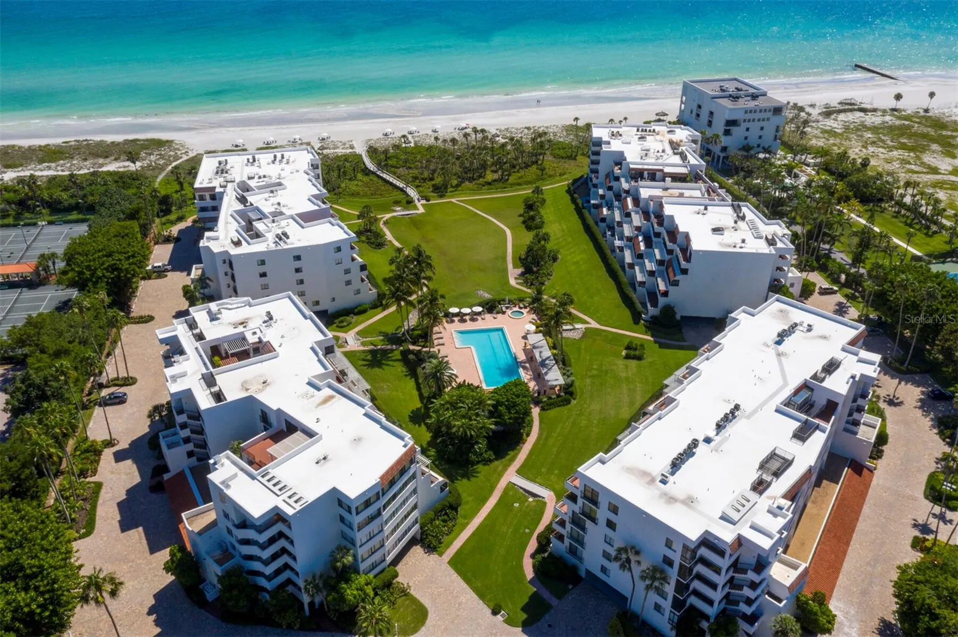 1485 Gulf Of Mexico Drive Longboat Key FL 34228