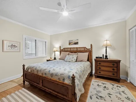 1485 Gulf Of Mexico Drive Longboat Key FL 34228