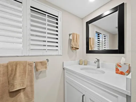 1485 Gulf Of Mexico Drive Longboat Key FL 34228