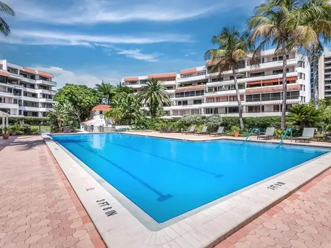 1485 Gulf Of Mexico Drive Longboat Key FL 34228