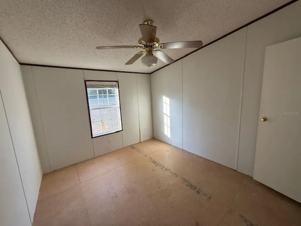 217 Longview Avenue Lady Lake FL 32159