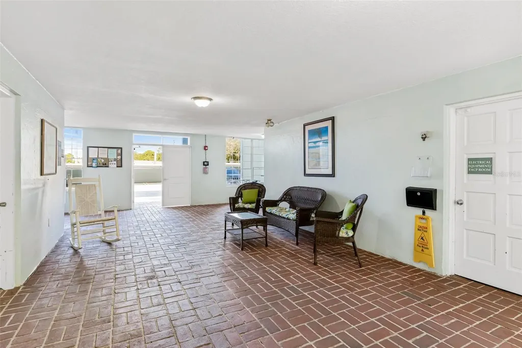 701 Poinsettia Road Belleair FL 33756