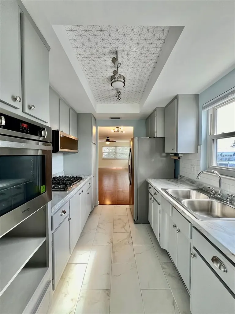 5920 18th Street N St Petersburg FL 33714