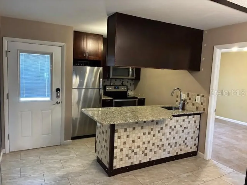 3806 N Oak Drive Tampa FL 33611