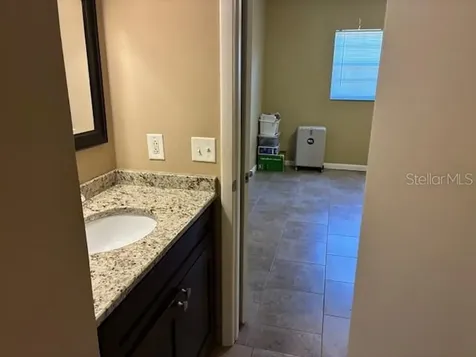 3806 N Oak Drive Tampa FL 33611