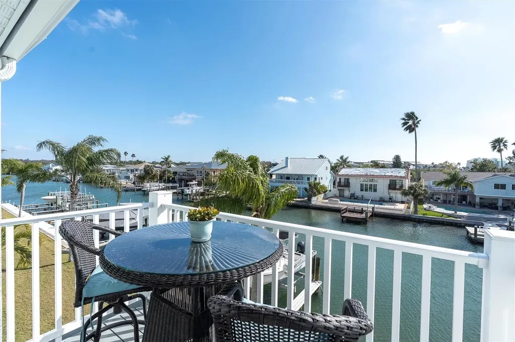 641 Garland Circle Indian Rocks Beach FL 33785