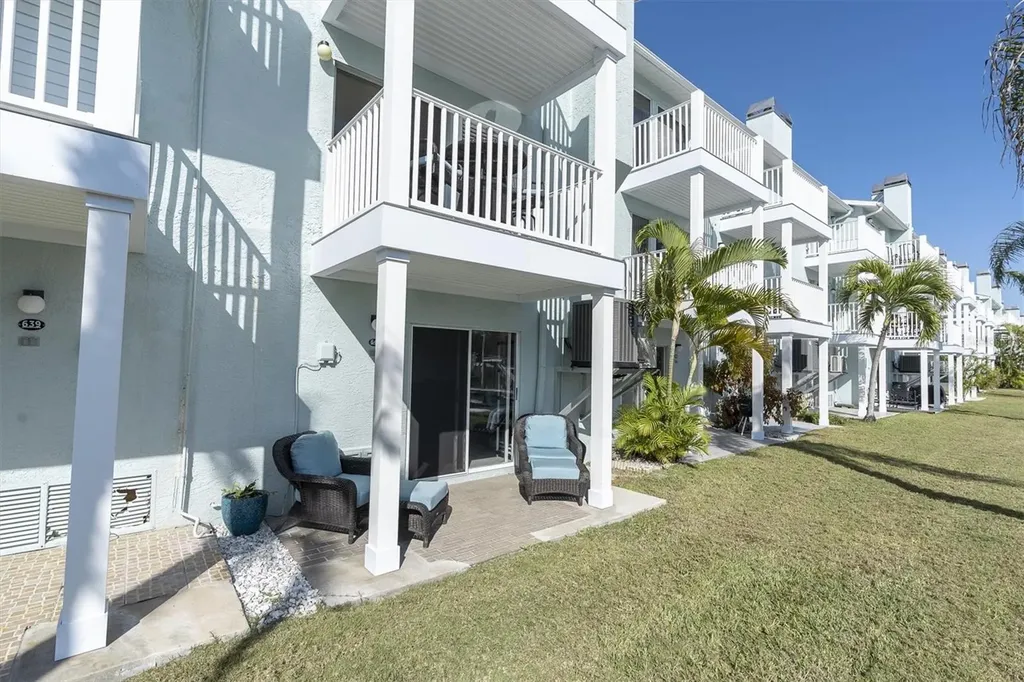 641 Garland Circle Indian Rocks Beach FL 33785