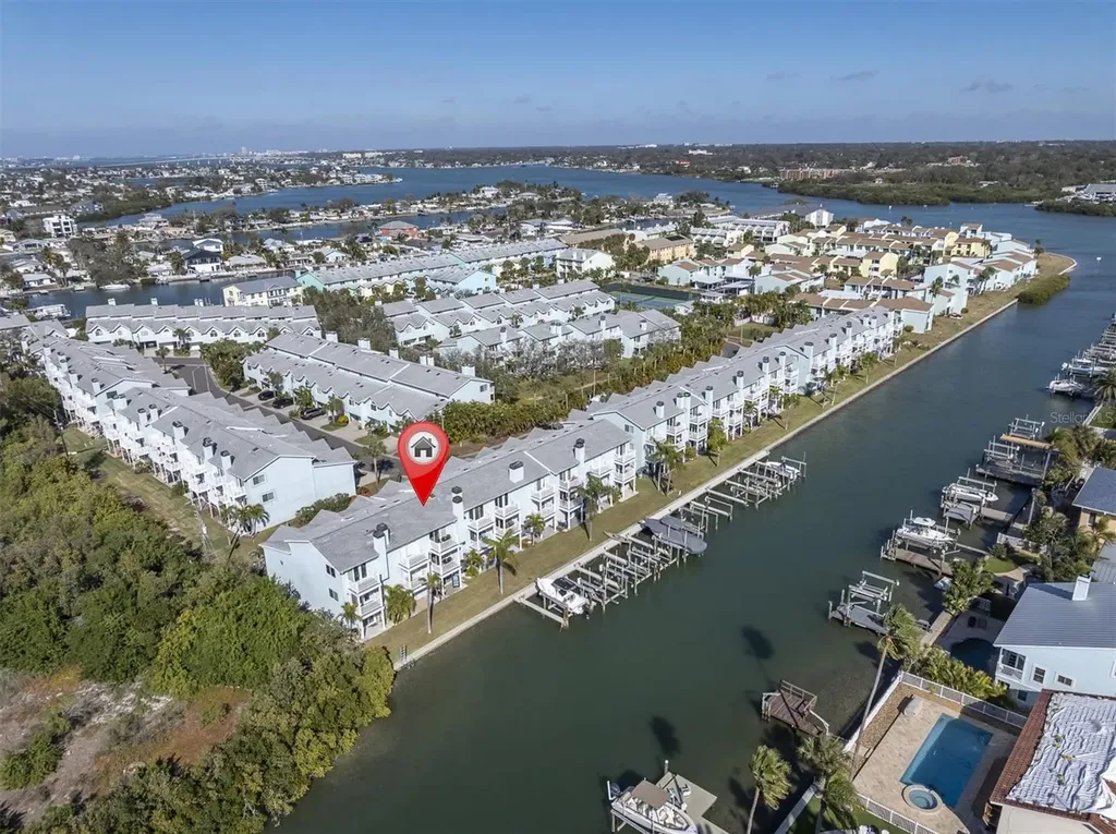 641 Garland Circle Indian Rocks Beach FL 33785