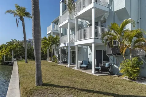 641 Garland Circle Indian Rocks Beach FL 33785