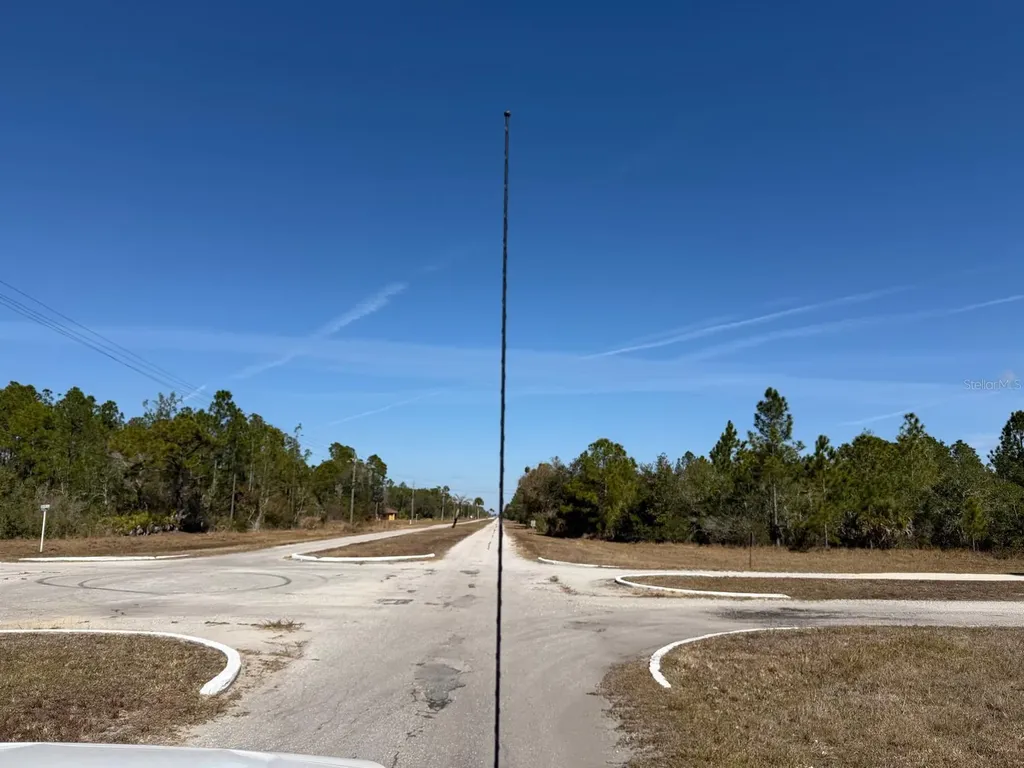 923 Gaillardia Drive Indian Lake Estates FL 33855