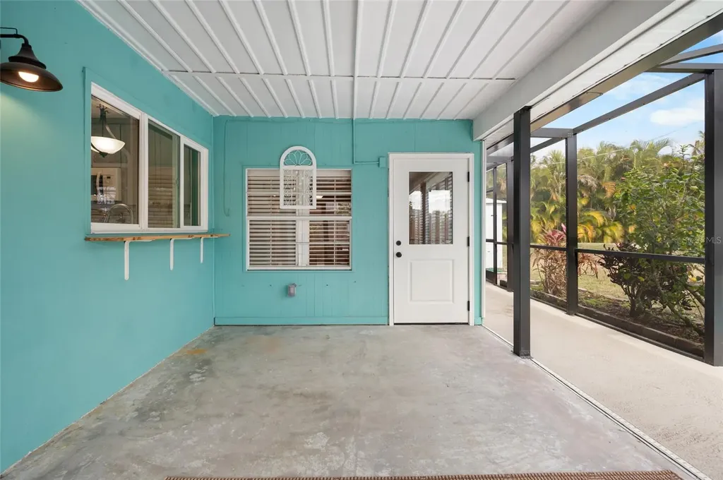 4124 Driver Lane Port Charlotte FL 33981