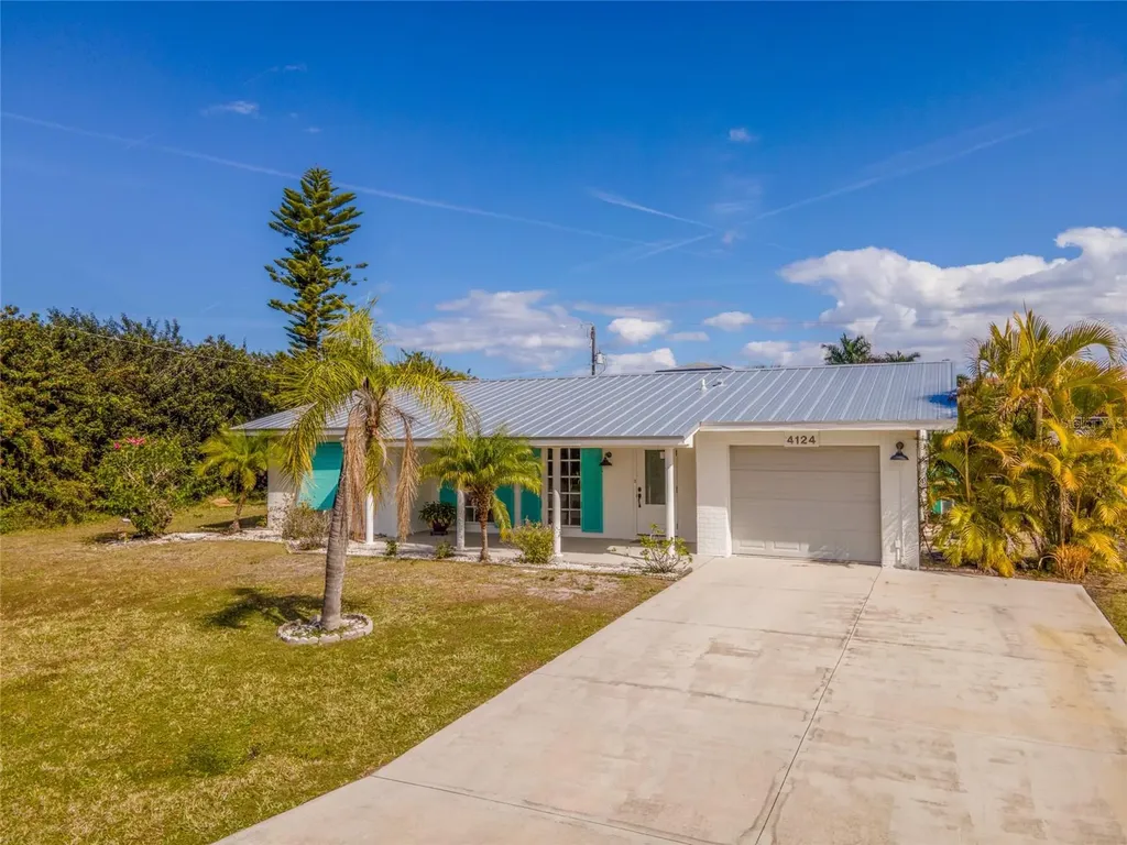 4124 Driver Lane Port Charlotte FL 33981