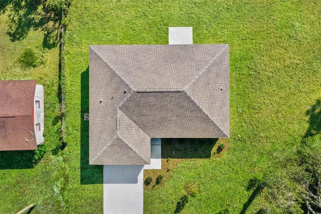 2011 Edgewood Avenue Leesburg FL 34748