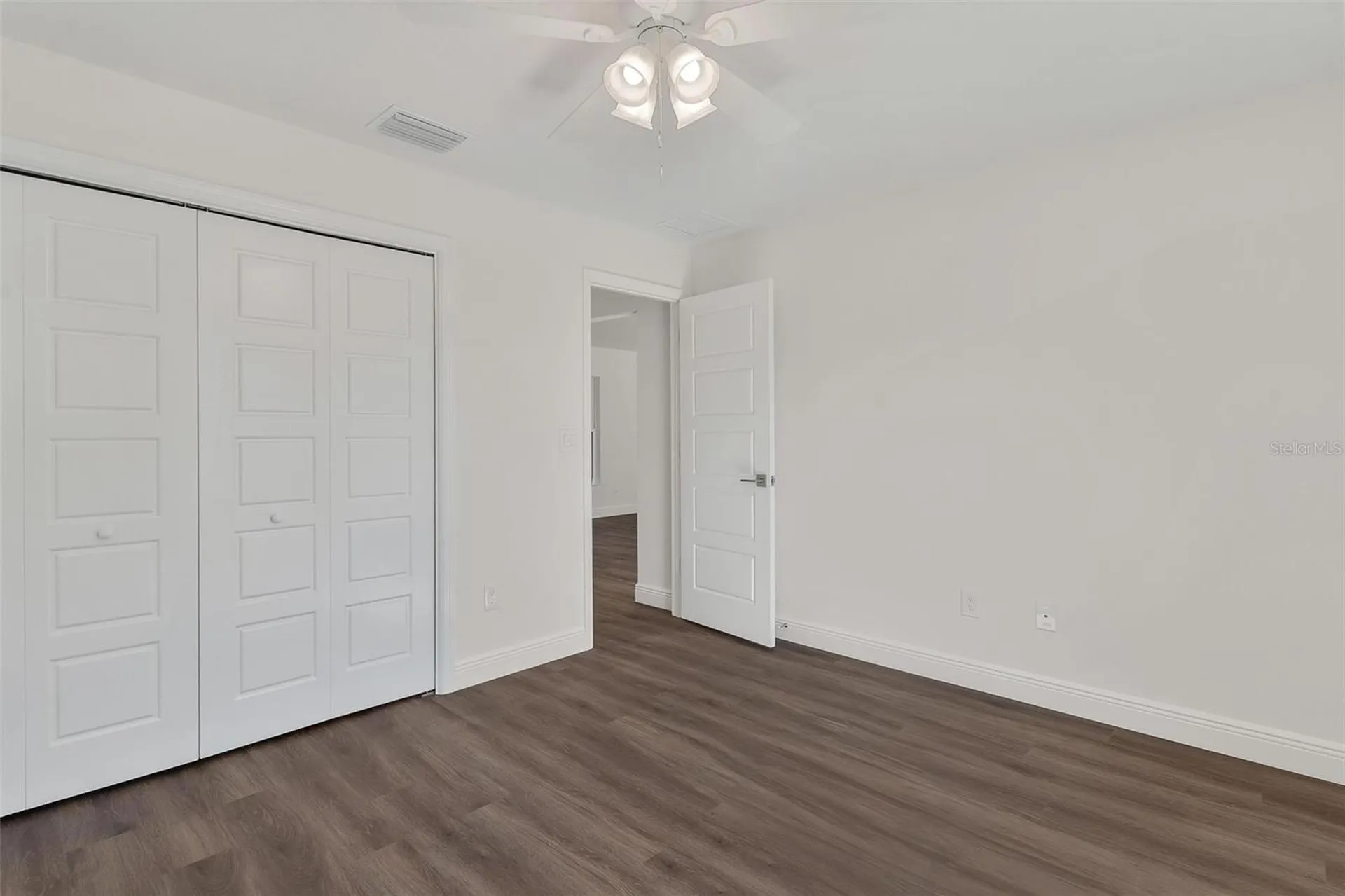 2011 Edgewood Avenue Leesburg FL 34748