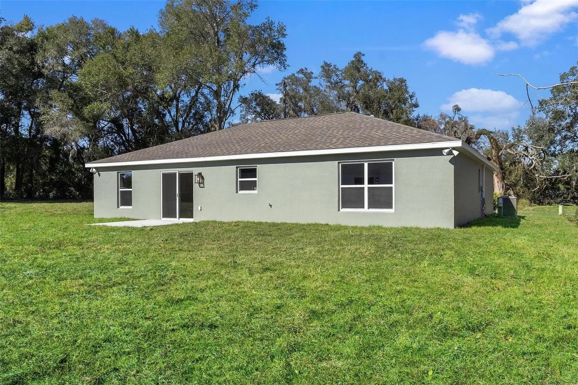2011 Edgewood Avenue Leesburg FL 34748