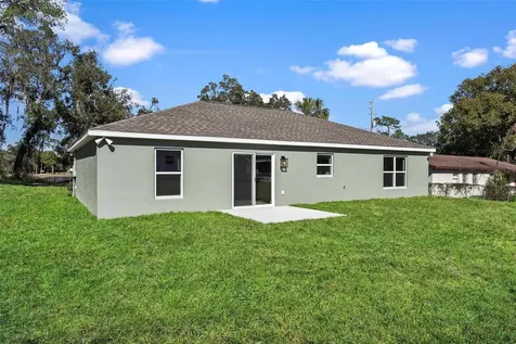 2011 Edgewood Avenue Leesburg FL 34748