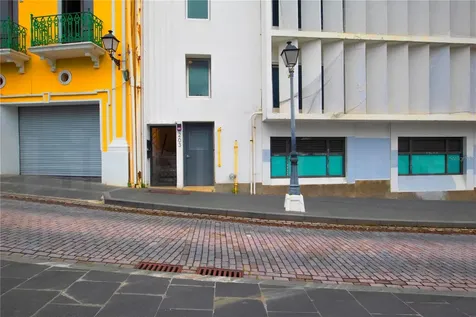 203 Recinto Sur Old San Juan PR 00901