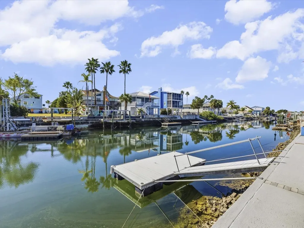 4290 Carlos Court Hernando Beach FL 34607