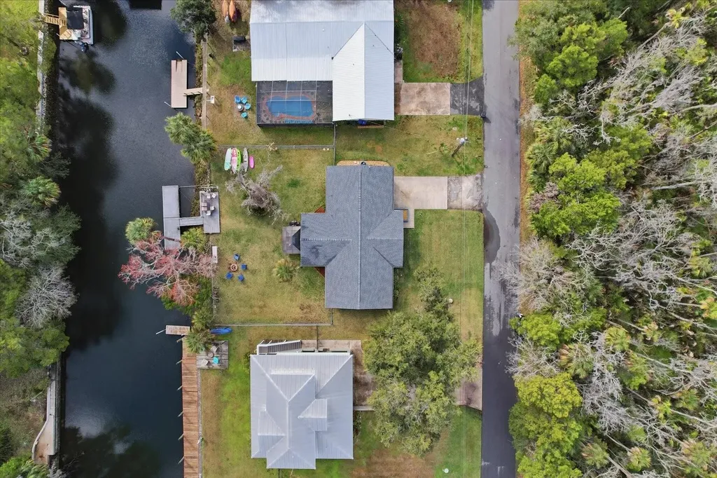 3619 N Suwannee Point Crystal River FL 34428