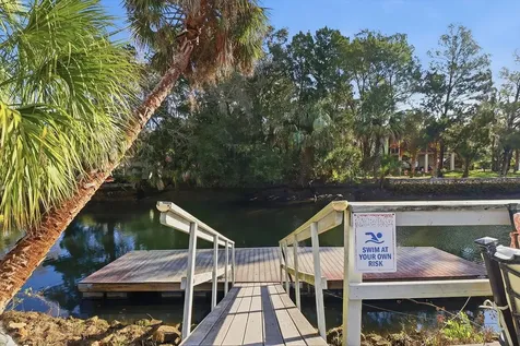 3619 N Suwannee Point Crystal River FL 34428