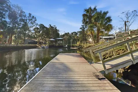 3619 N Suwannee Point Crystal River FL 34428