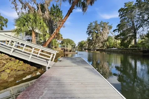 3619 N Suwannee Point Crystal River FL 34428