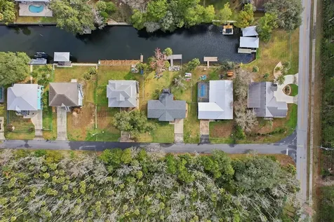 3619 N Suwannee Point Crystal River FL 34428
