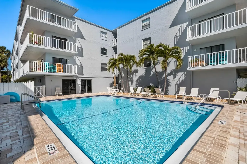 719 Pinellas Bayway S Tierra Verde FL 33715