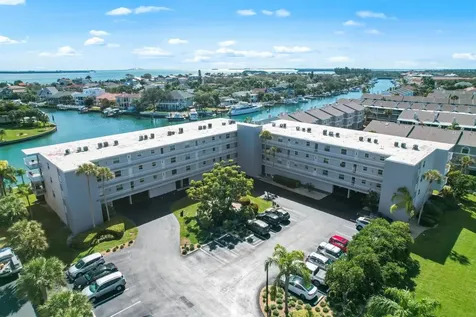 719 Pinellas Bayway S Tierra Verde FL 33715