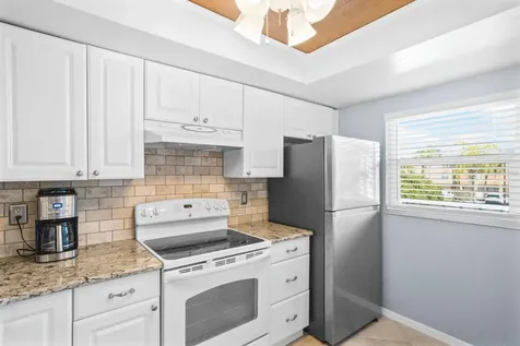 719 Pinellas Bayway S Tierra Verde FL 33715