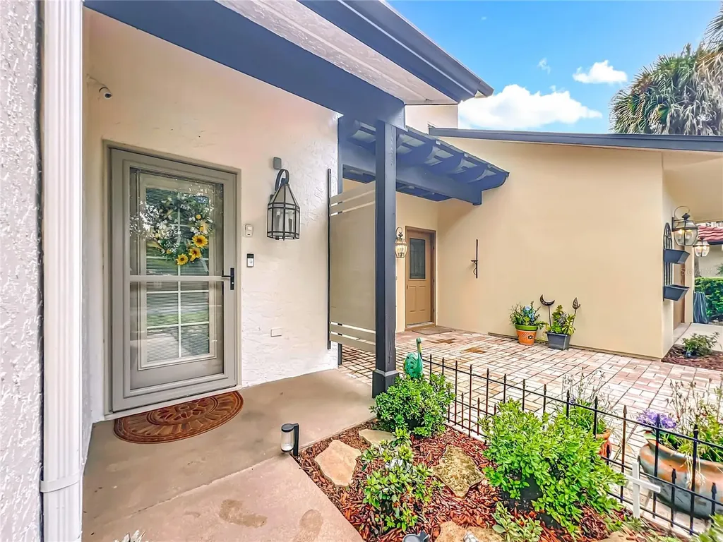 1120 Avenida De Las Casas The Villages FL 32159